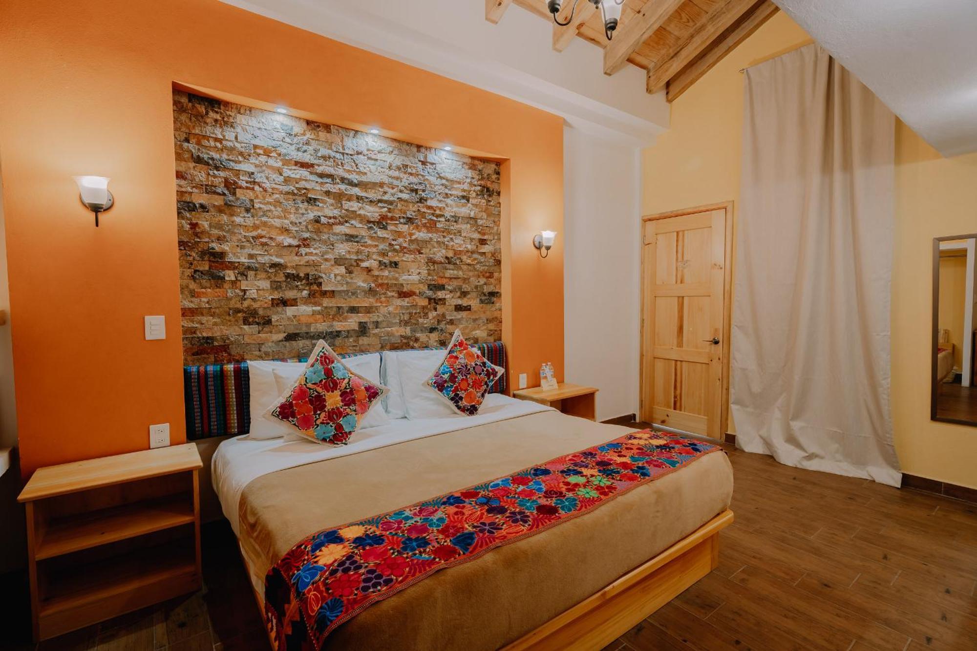 Hotel Cielo Y Selva, San Cristóbal de Las Casas エクステリア 写真